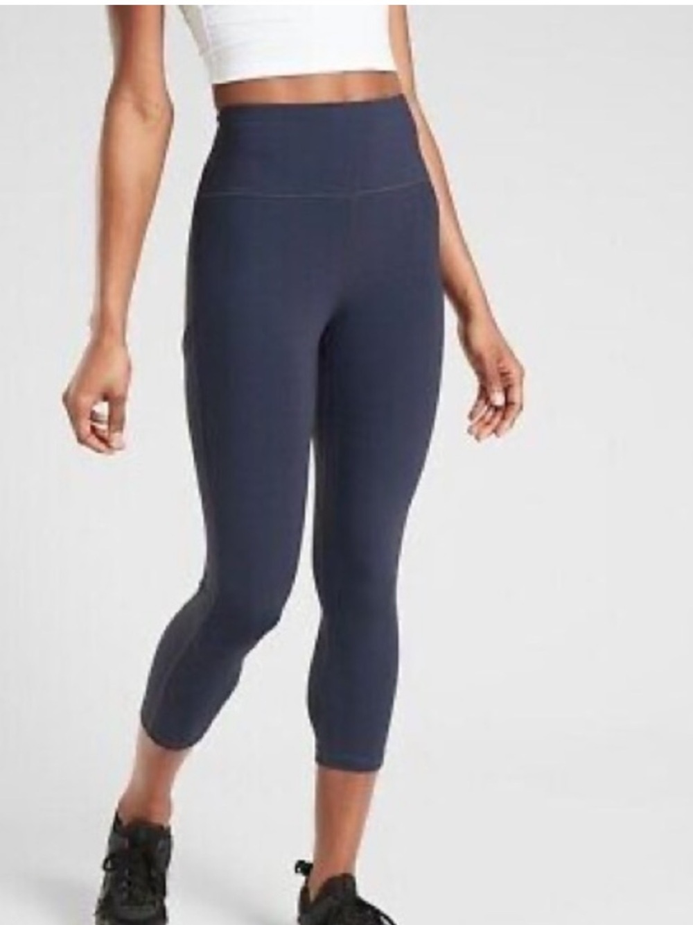 Athleta Ultimate Stash Pocket Capri in Deep Navy